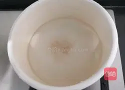 Crab sticks and bean sprouts soup Illustration of how to do it 8