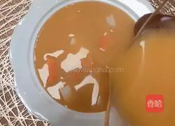 Illustration of how to make sweet potato, yam, coix seed and tremella soup 9