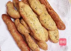 Illustration of how to make fennel fried dough sticks 15