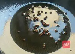 Illustration of how to make boiled beef 12