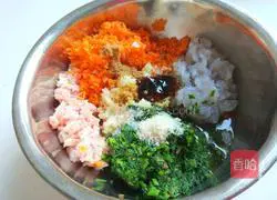 Illustration of how to make steamed dumplings, a special snack in old Beijing 5