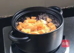 Papaya and Tremella Soup Recipe 7
