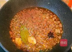 Illustration of making meat noodles 6