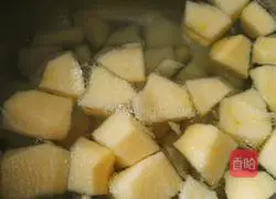 Illustration of how to make apple rock sugar and snow pear 4