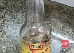 Illustration of how to make delicious bone soup 4