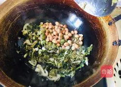 Illustration of how to make shredded bean noodle soup 5