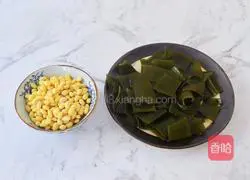 Illustration of how to make kelp and pork ribs soup 4