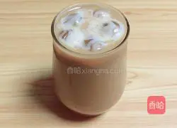 Illustration of how to make cold brewed condensed milk coffee (Vietnamese style) 5
