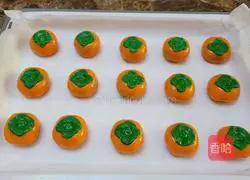 Illustration of how to make persimmon mooncakes 9