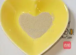 Illustration of how to make mixed noodle cakes for baby food supplement 4