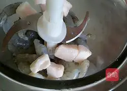 Illustration of how to make cheese shrimp balls 2