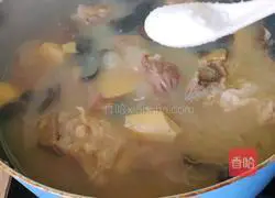 Illustration of how to cook duck gizzard and tube bone 12