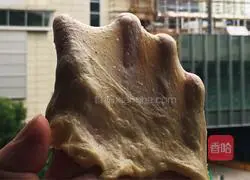 Illustration of making wheat-flavored red dates and sesame buns 8