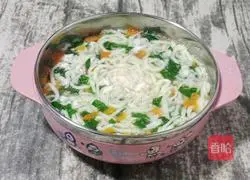 Illustration of how to make pomfret egg yolk noodles (baby food supplement) 10
