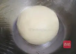 Illustration of how to make small bread rolls 7