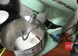 How to make pitaya flower-shaped bread Illustration 2