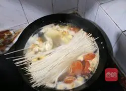 Illustration of how to make simple noodles 11 