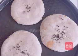 Black Illustration of how to make rice sesame cake 7