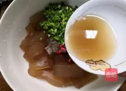  Illustration of how to make cold mung bean powder 13