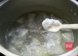 Winter Melon, Clam and Meat Soup Recipe Illustration 7