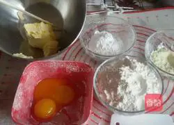 Illustration of how to make cartoon cookies 1