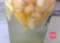 Illustration of making homemade drinks 6