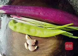 Illustration of home-cooked braised eggplant 1