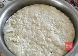 Illustration of how to make steamed buns with vegetarian stuffing 2