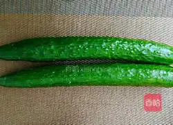 Illustration of how to make cold sweet and sour cucumber 1