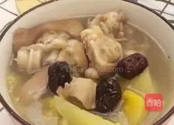 Papaya, Peanut and Pig's Trotter Soup Recipe Illustration 6