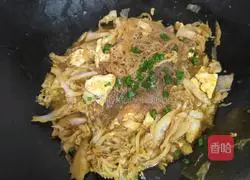 Illustration of Stir-fried Vermicelli with Cabbage 7