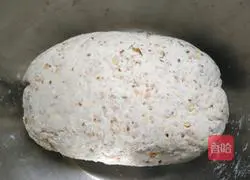 Illustration of how to make dried fruit steamed buns 7