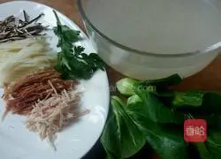 Illustration of how to make boiled dried shreds 3