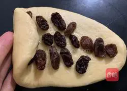 Coconut oil raisin toast (one-time fermentation) illustration 9