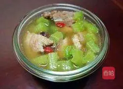 Bitter melon and beef soup recipe 3