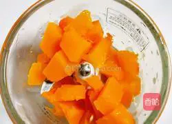 Illustration of how to make pumpkin soft cakes for baby food supplement 1