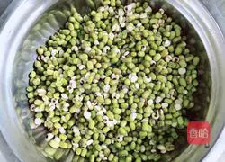 Illustration of how to make Lily Barley and Mung Bean Drink 3