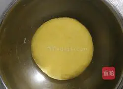 Illustration 6 of how to make salt, pepper and black sesame pumpkin fried rolls