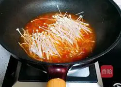 Illustration of how to make tomato and mushroom soup 8