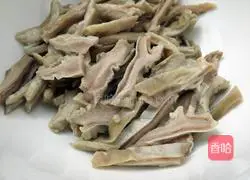 Illustration of how to make red oil belly shreds 5