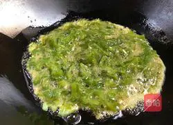 Bitter melon and egg pancake recipe 8