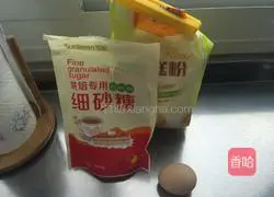 Illustration of how to make crispy finger biscuits 1