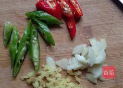 Illustration of how to make salt-fried pork 4