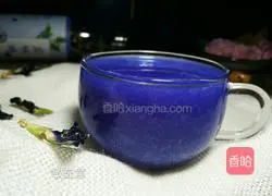Illustration of how to make butterfly pea flower yam juice 8