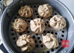 Illustration of how to make minced cowpea buns 14