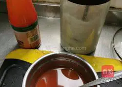 Illustration of how to make tomato prawns 2