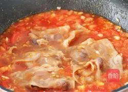 Illustration of how to make tomato and fat beef soup 14