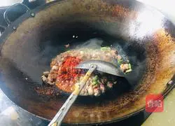 Illustration of how to make mutton and buckwheat noodles 3