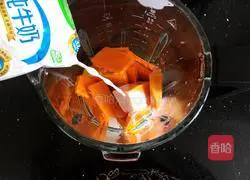 Milk-flavored pumpkin soup recipe 4