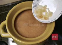 Illustration of how to make rock sugar snow pear 7